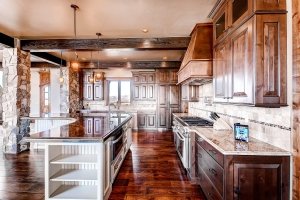 5155 Bears Den Dr Sedalia CO-large-009-Kitchen-1500x1000-72dpi