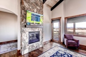 5155 Bears Den Dr Sedalia CO-large-010-Master Bedroom-1500x1000-72dpi